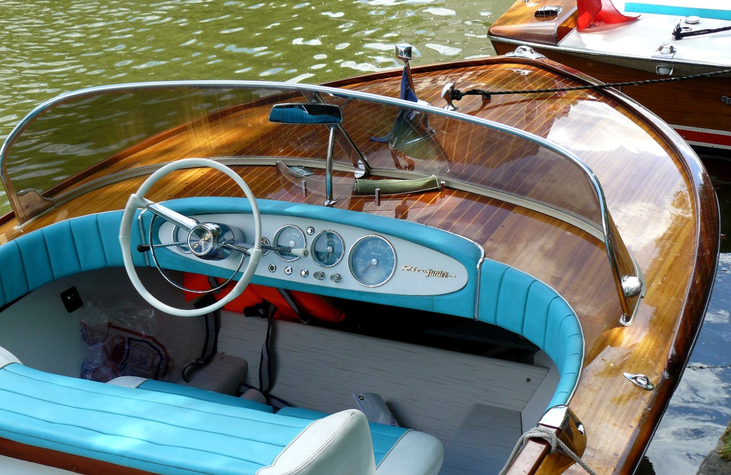 Upholstery Boat Seats That Support Comfort, Posture, And Balance